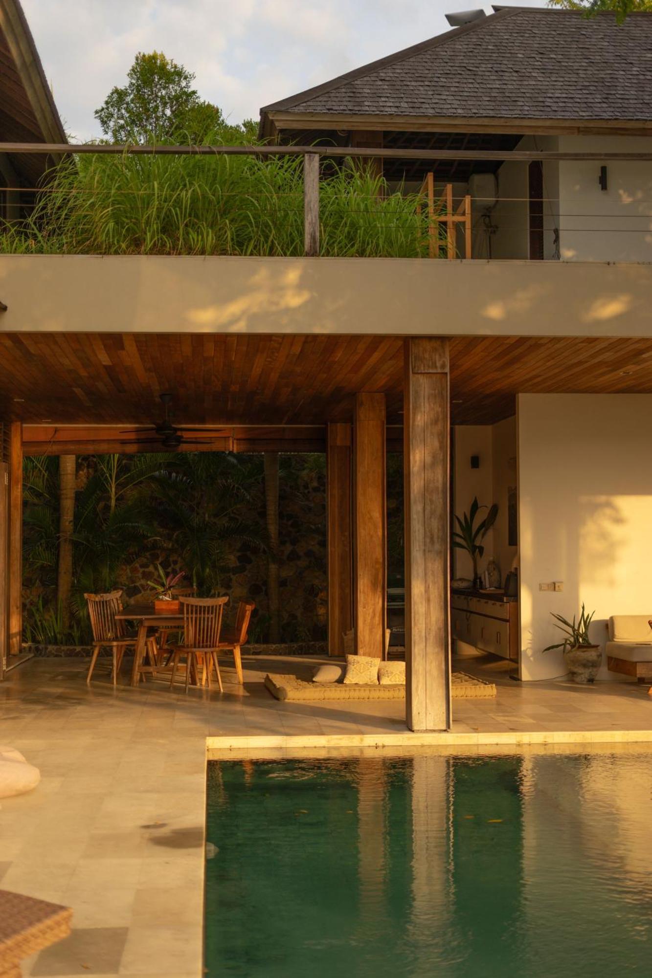 Villa Sorgas Kuta  Ngoại thất bức ảnh